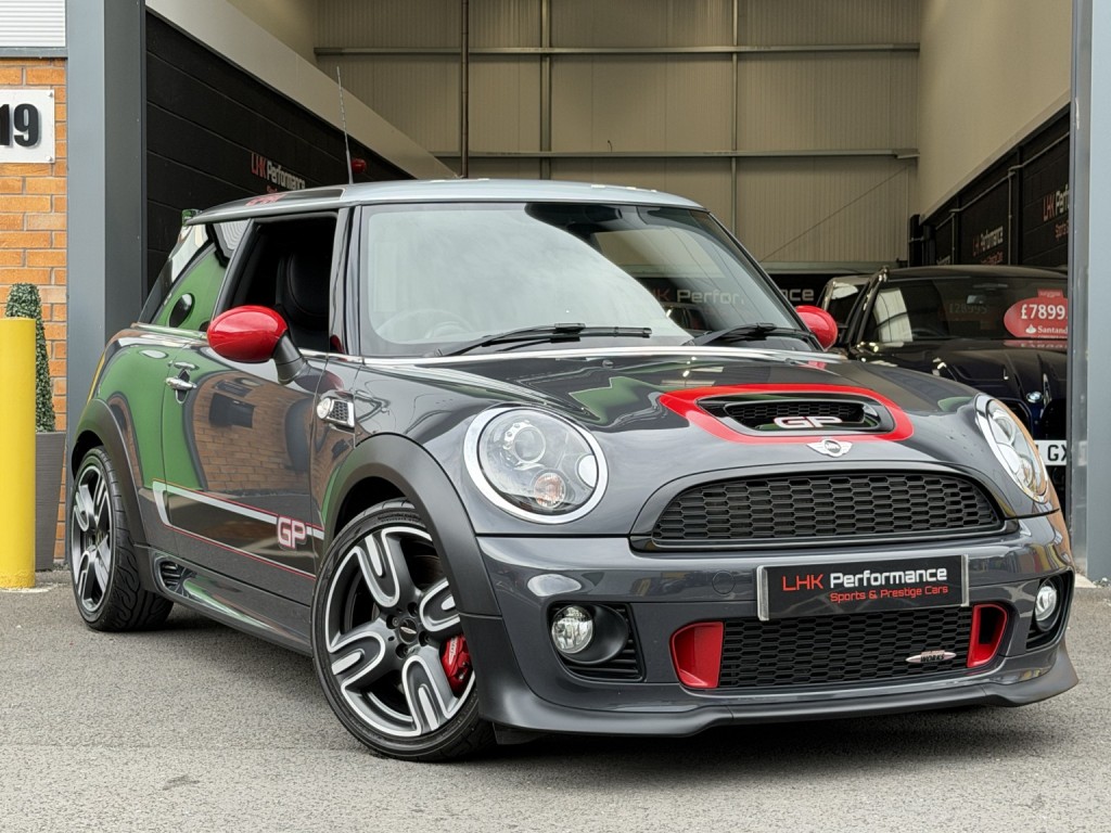 2013 MINI HATCH